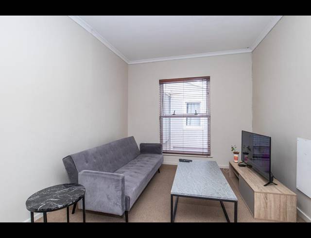 1 BEDROOM APARTMENT FOR SALE IN CLAREMONT
